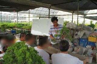 園藝班照片老師教學過程